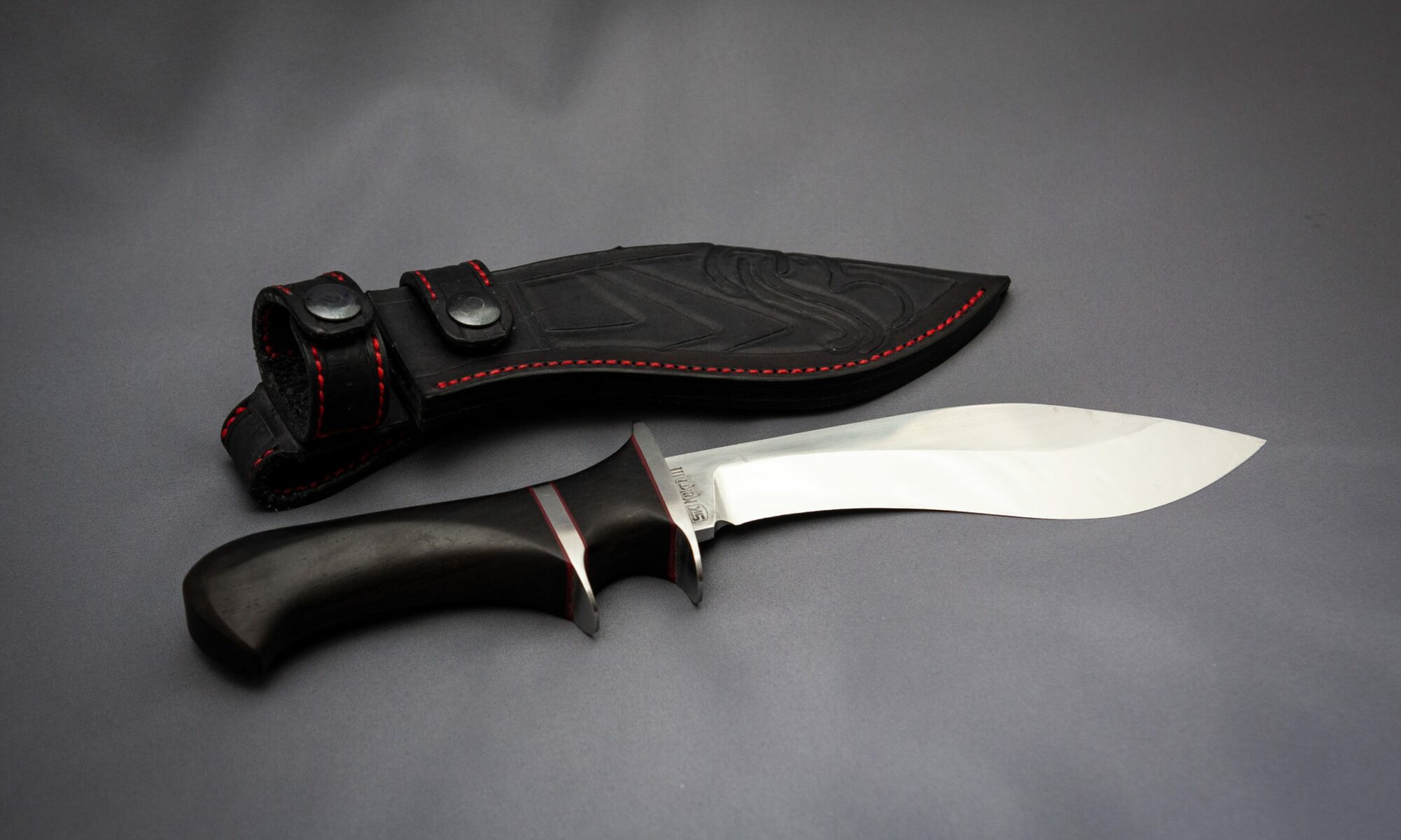 Custom made Kukri III knife with leather sheath